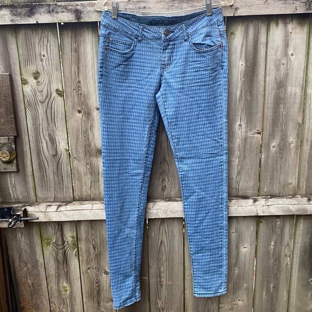 Celebrity Jeans skinny jeans sz.  5